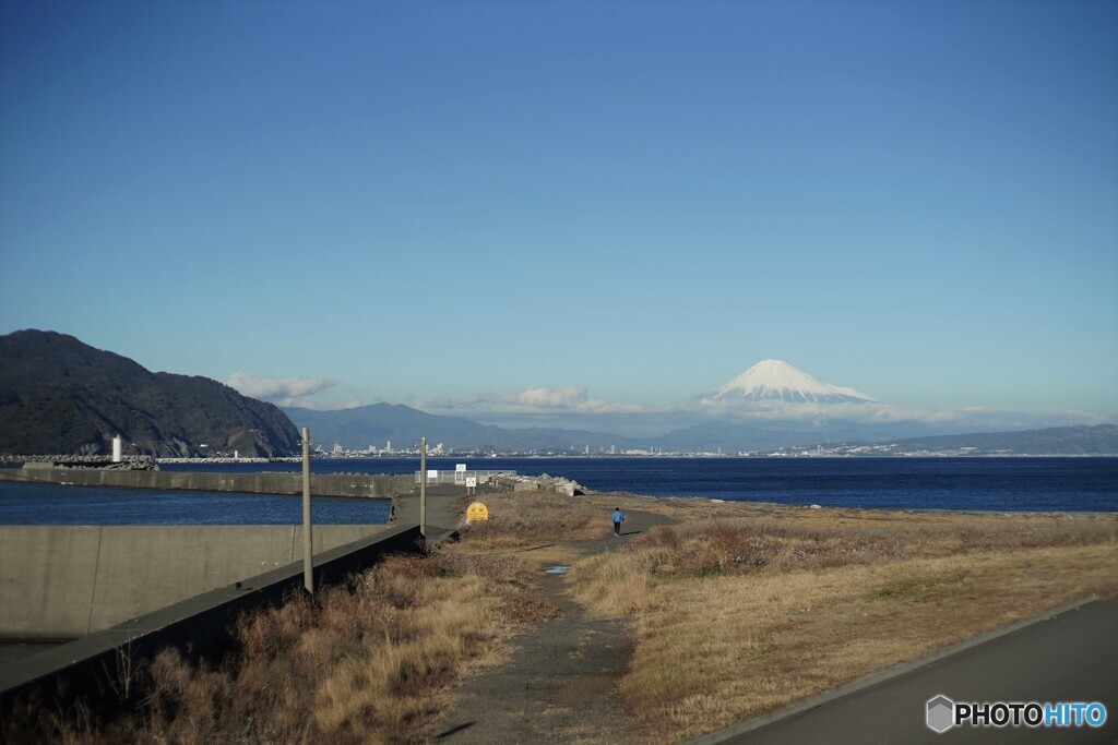 オールドレンズで   焼津からの富士山