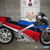 旅のホテル駐車場で見たRC30
