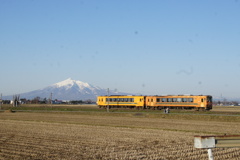 岩木山と津軽鉄道