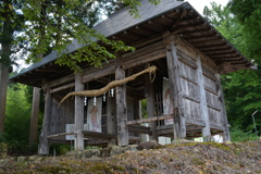 法用寺の仁王門