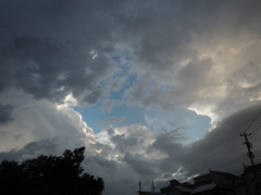 雨の上は晴れ