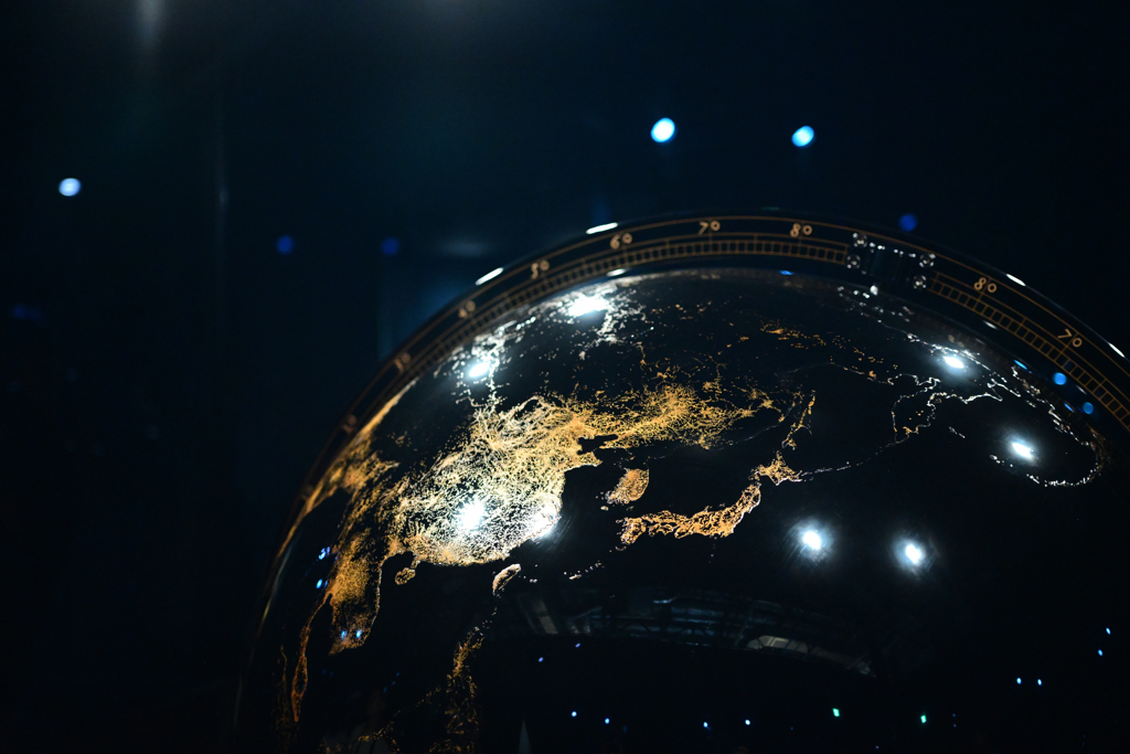 EXPO2025 夜の地球 Earth at Night