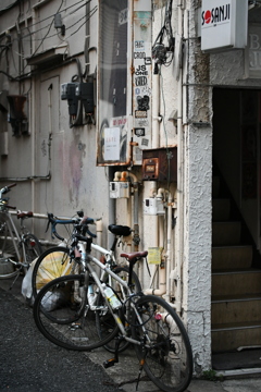 二輪の町、下北沢