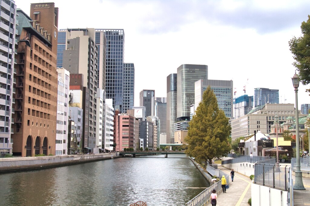 淀屋橋のビル群
