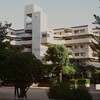 隣のマンション