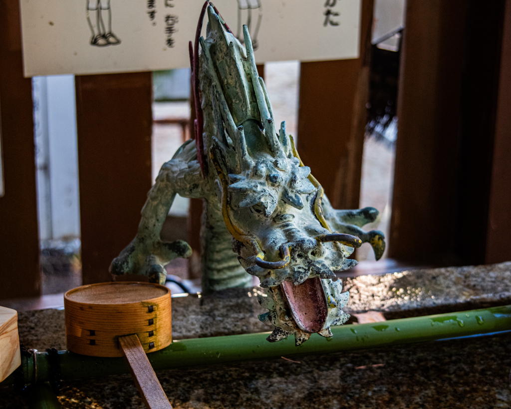 手水舎の龍の口