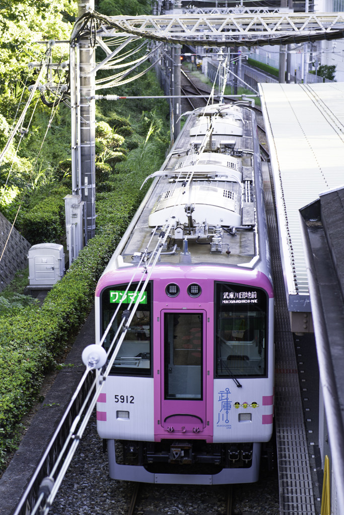 団地行き待機