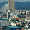オレンジー高層ビルをバック