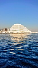From‥神戸 冬の水面の煌めき