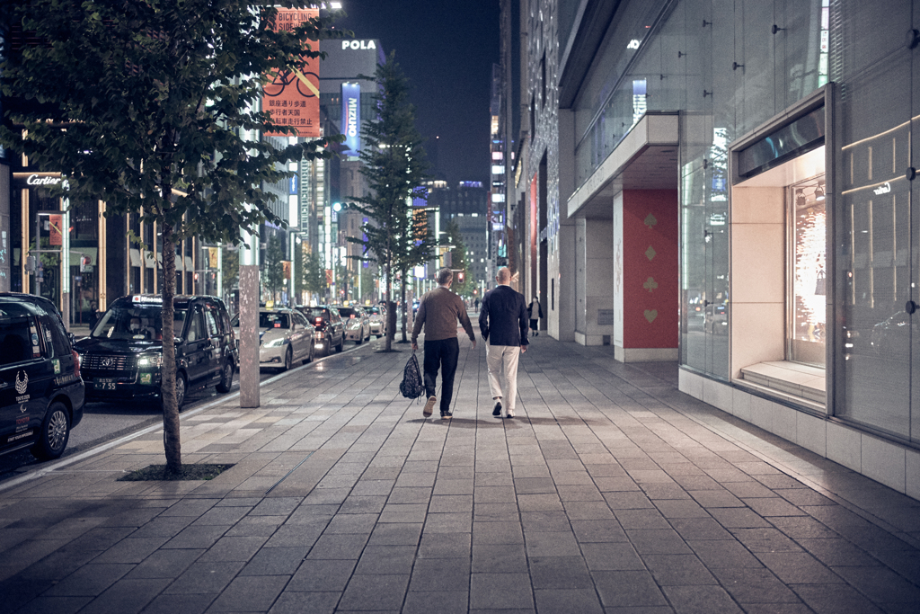 銀座23時 帰路につく