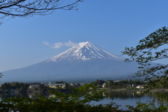 河口湖と富士山