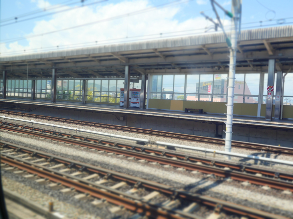 11B27F6A-CB17-41A1-B6F9-EDEBBC7E95F7