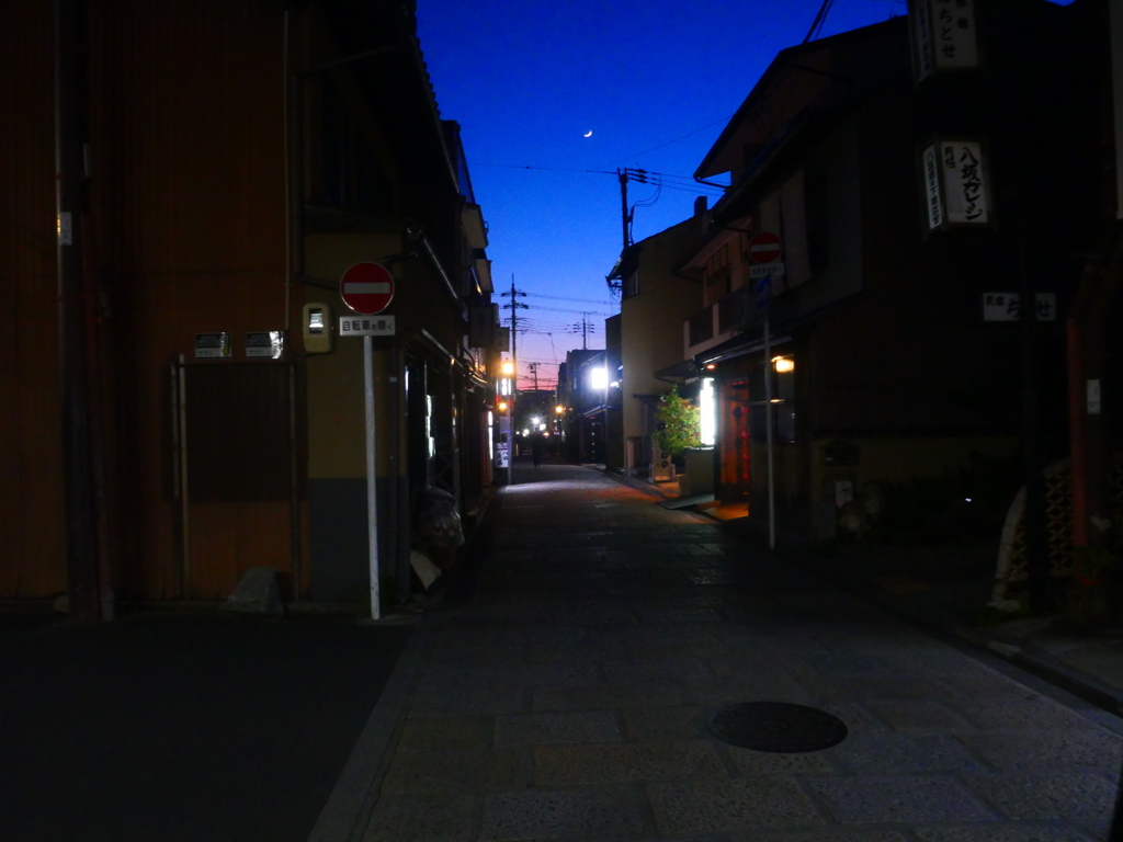 73546D99-C596-403B-95B4-D59C67A1A6D6