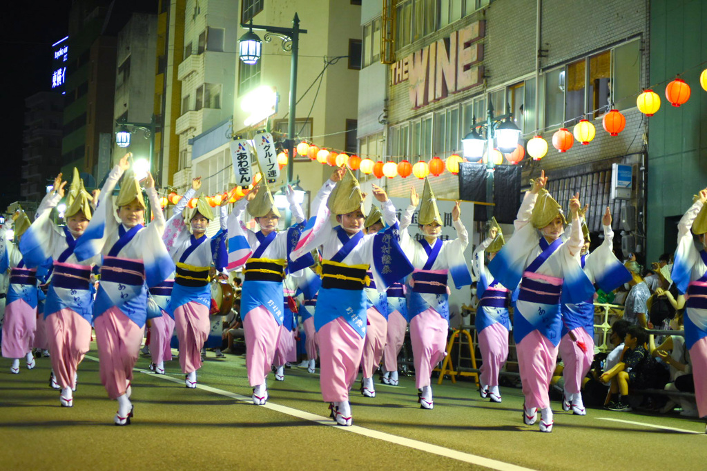 阿波踊り