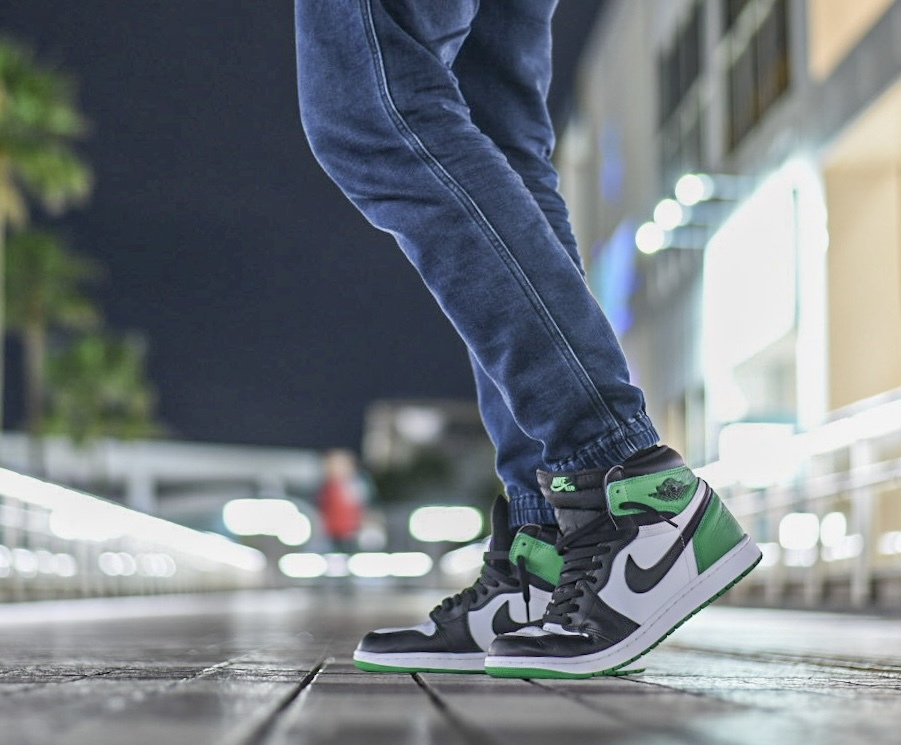 AJ1