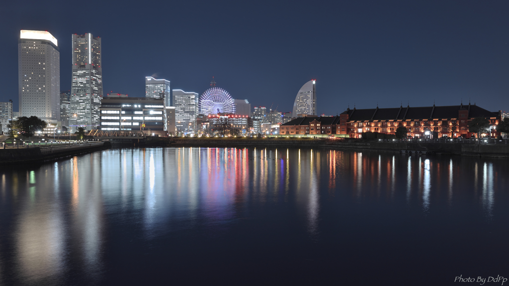 28mm で切り取る横浜夜景　（番外）