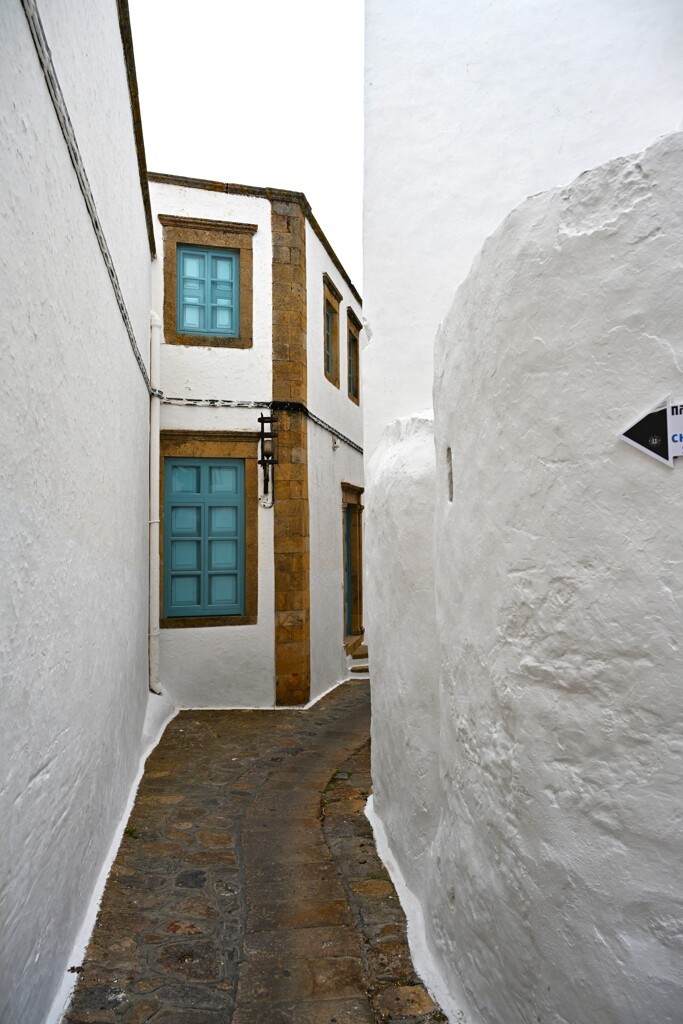 Patmos alley2