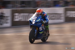 1人エンジンと戦うsuzuki