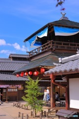 あそこでたまに太鼓どんどんやってる