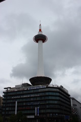 6/18 小雨の京都タワー