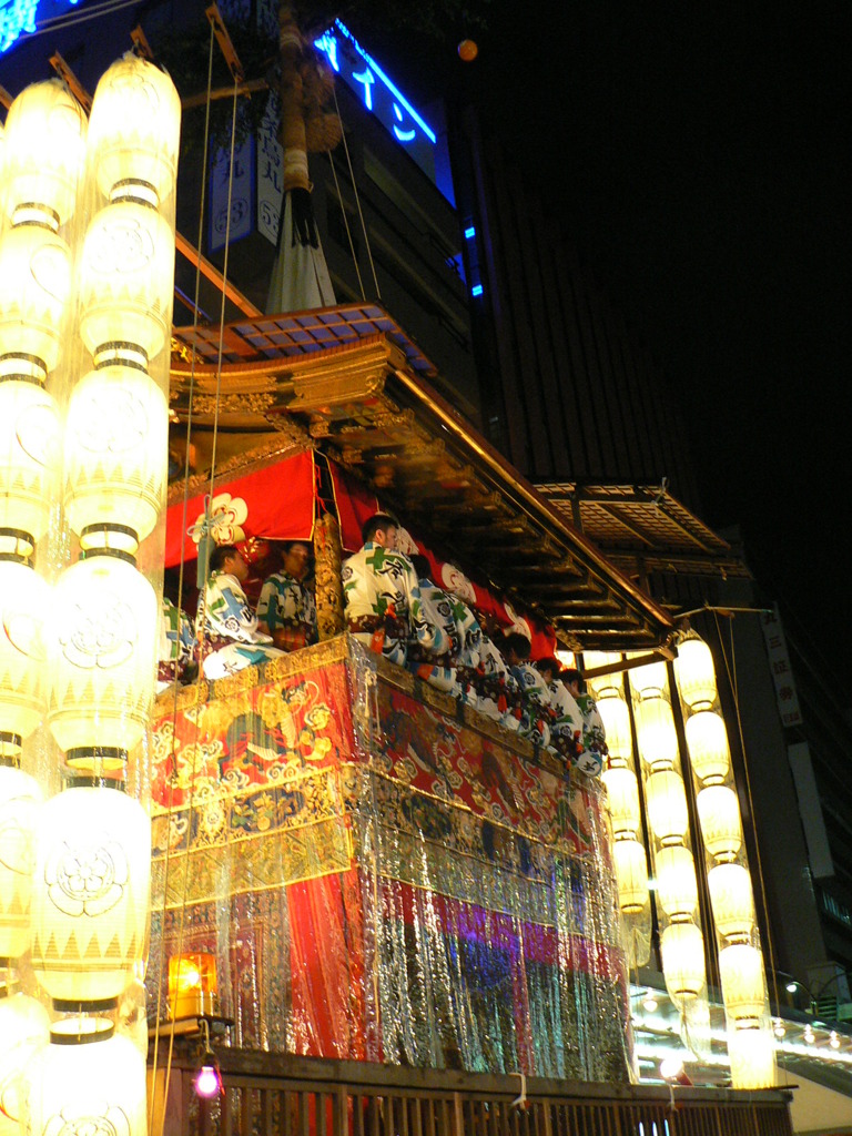 雨の祇園祭
