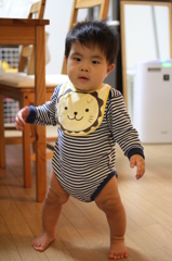 JOJO立ち　オラァ