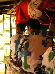 祇園祭（鉾の中から）