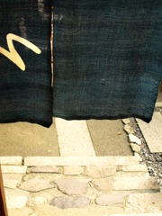 暖簾をくぐれば