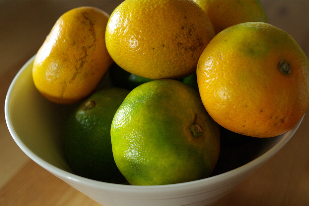 テーブルのみかん