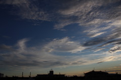 雲が素晴らしい夕暮れ（少しアンダー）