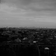 遠くの大都会