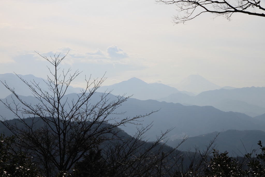 霞の富士山