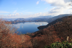 紅葉のI十和田湖の旅