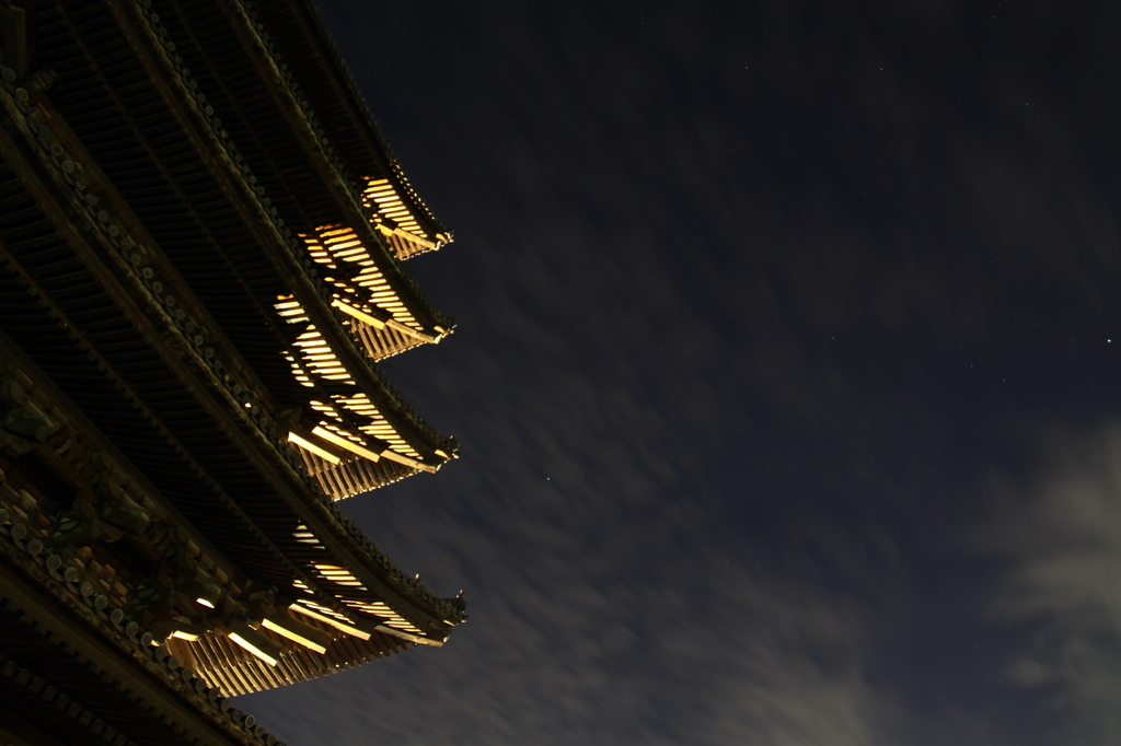 興福寺光と影