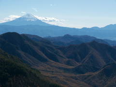 瑞牆山頂上からの眺め