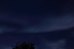 雲と星空