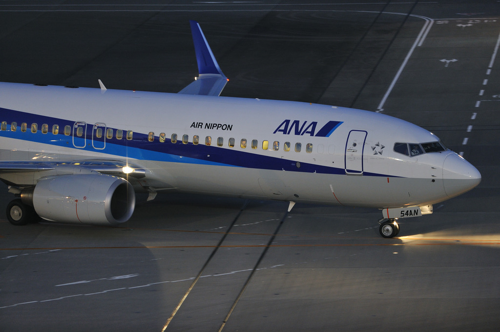 B737-800@羽田空港