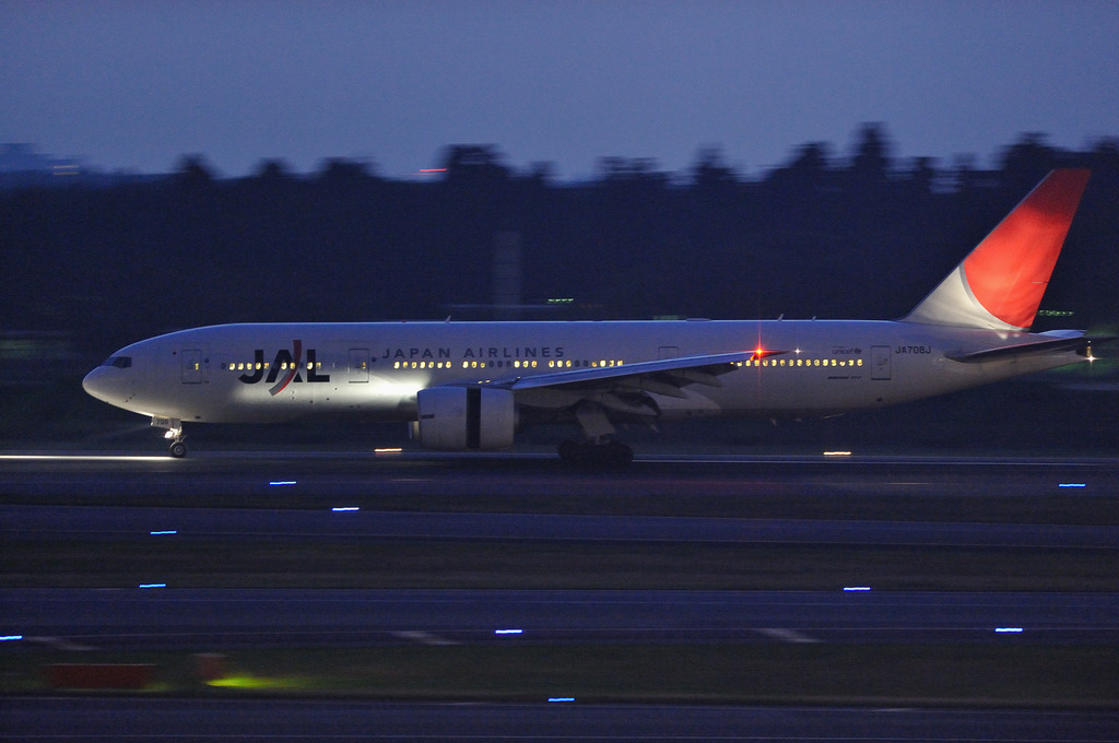 JAL B777-200ER@成田