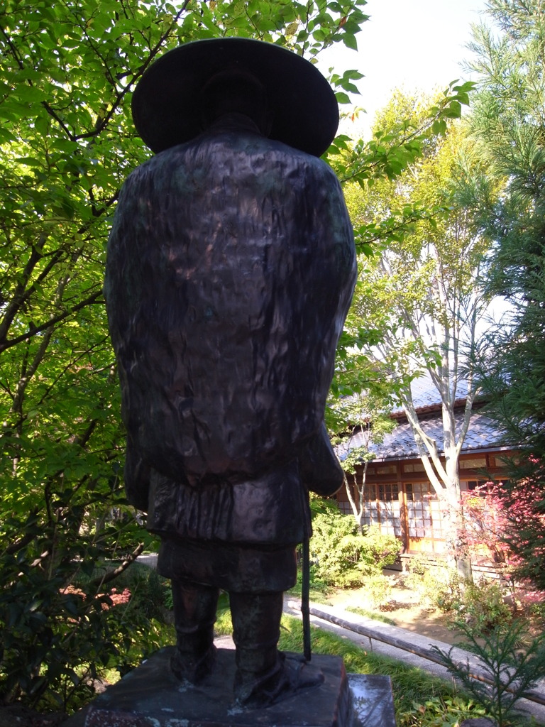 何を見る