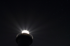 夜空にひかる
