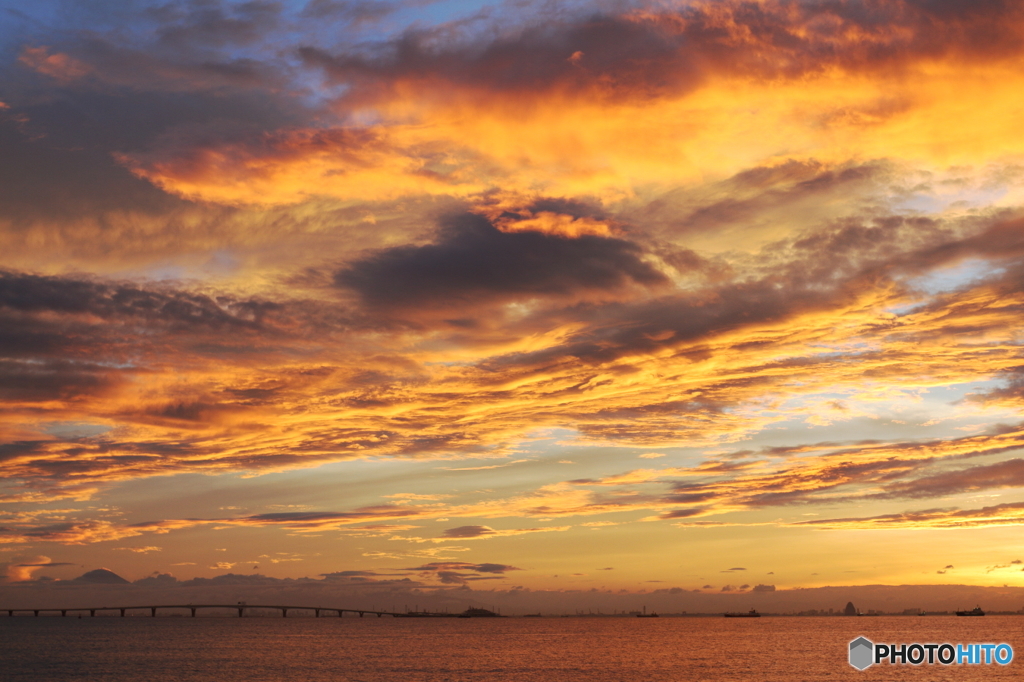 Dramatic Tokyo Bay