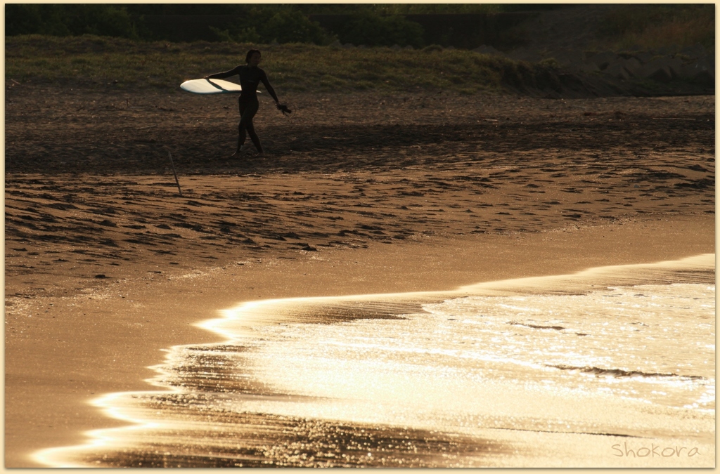 Surfer girl