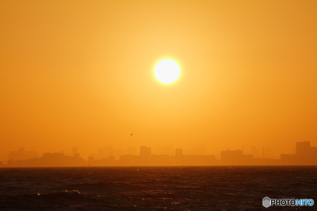 The evening sky of Tokyo Bay