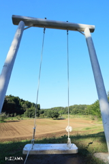 丘の上のブランコ