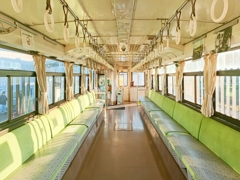 懐かしの車内