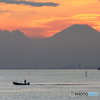 夕暮れの東京湾