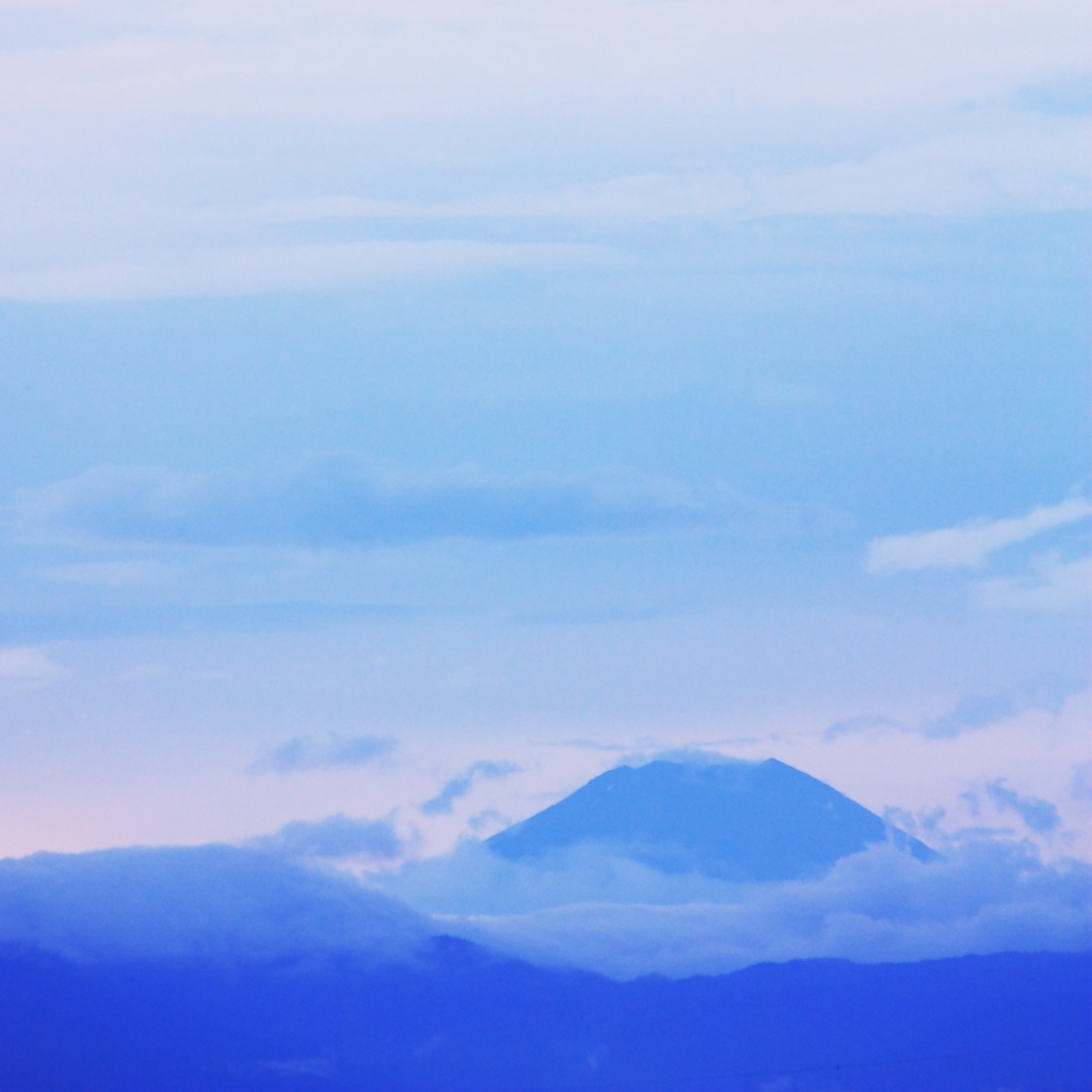 東京から見た富士山