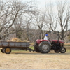 牧場のトラクターⅣ