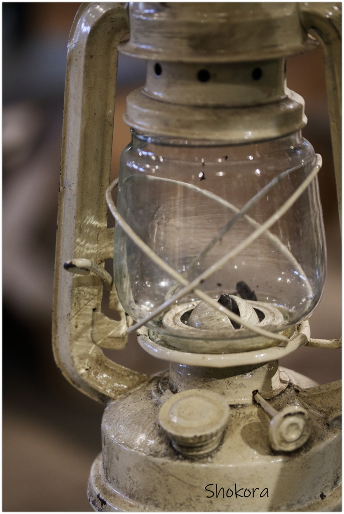 Oil lamp