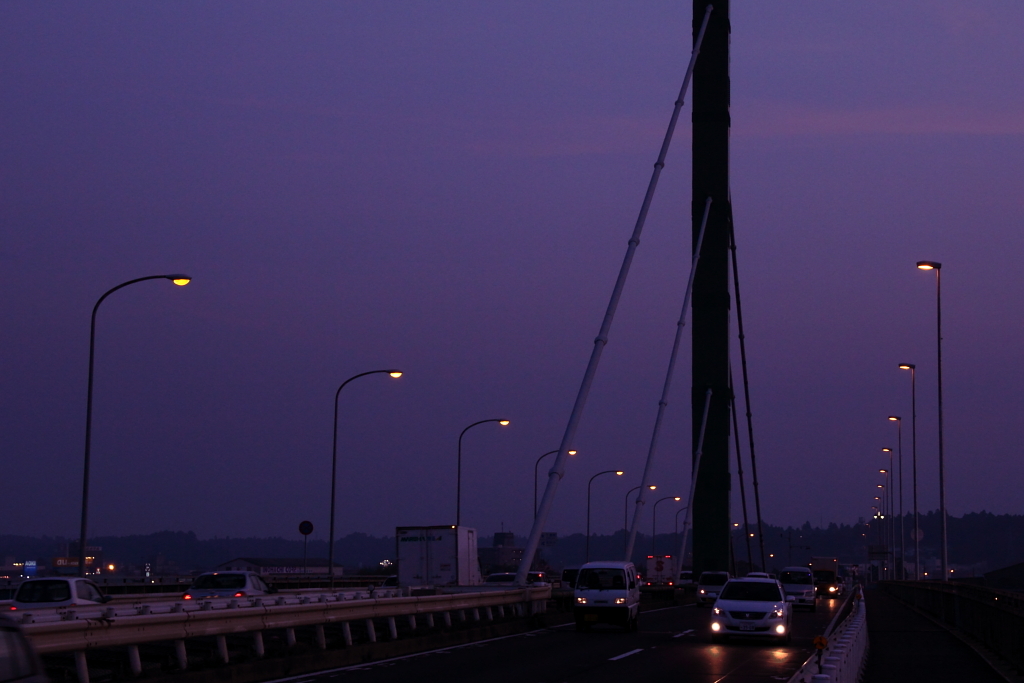 夕暮れ大橋